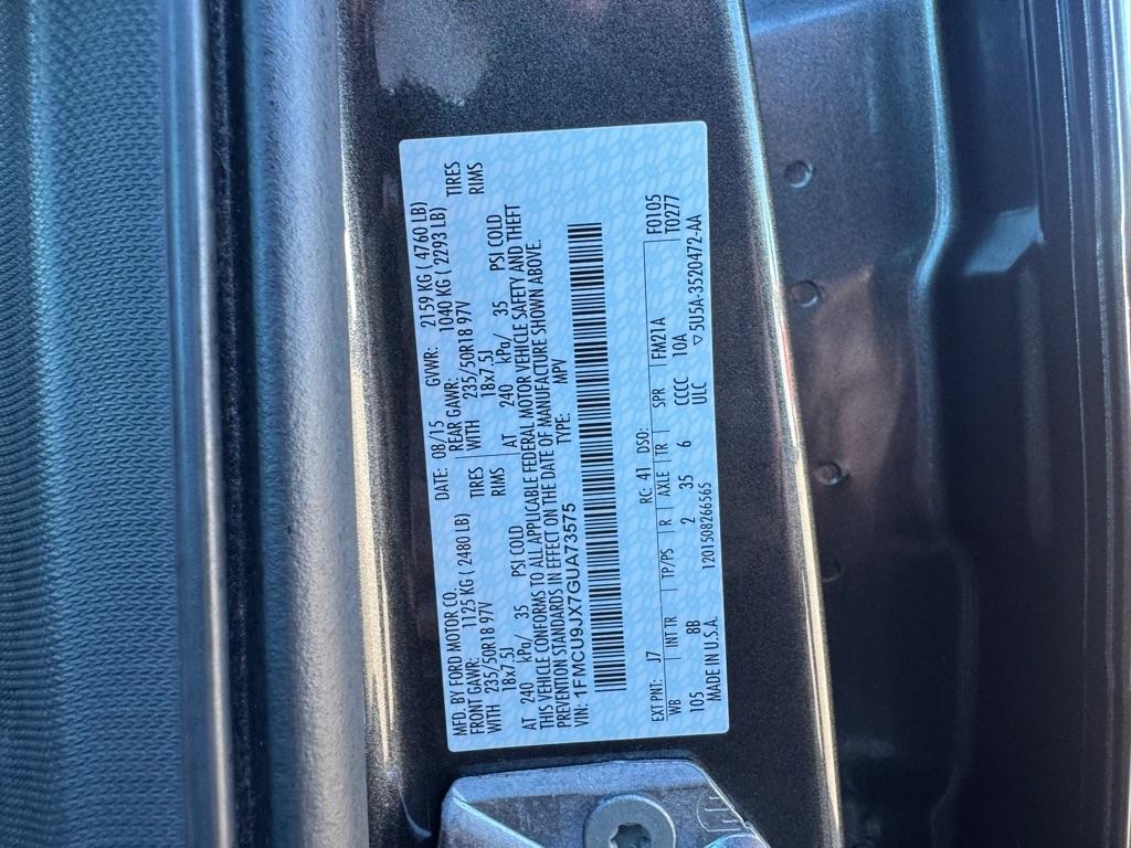 Ford Escape 4WD 4dr Titanium 2016
