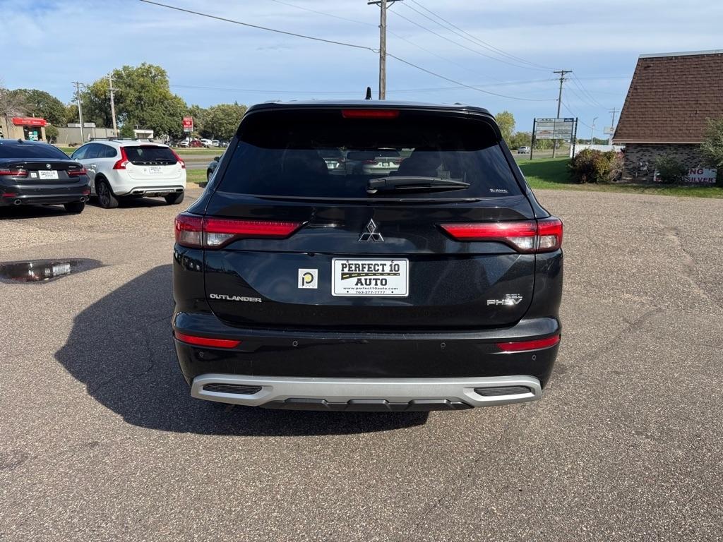 Mitsubishi Outlander PHEV SEL S-AWC 2023