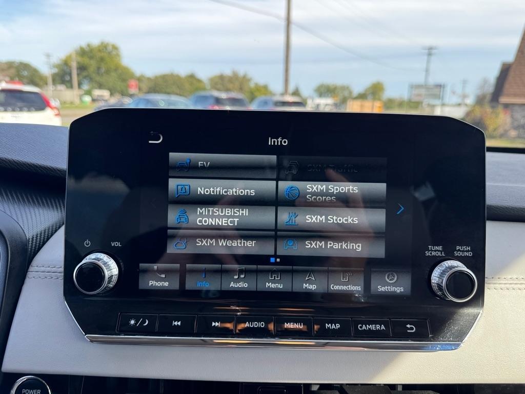 Mitsubishi Outlander PHEV SEL S-AWC 2023