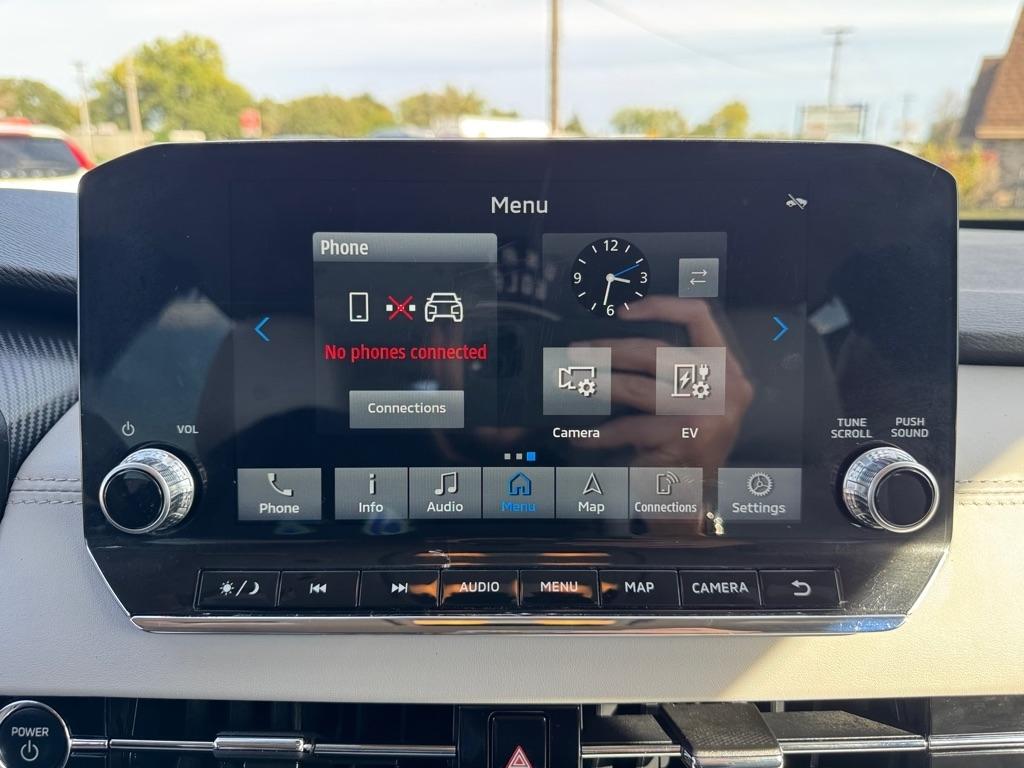 Mitsubishi Outlander PHEV SEL S-AWC 2023