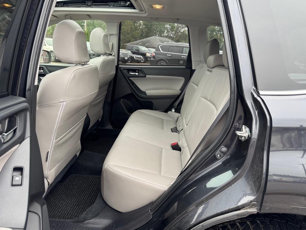 Subaru Forester 4dr Auto 2.5i Limited PZEV 2014