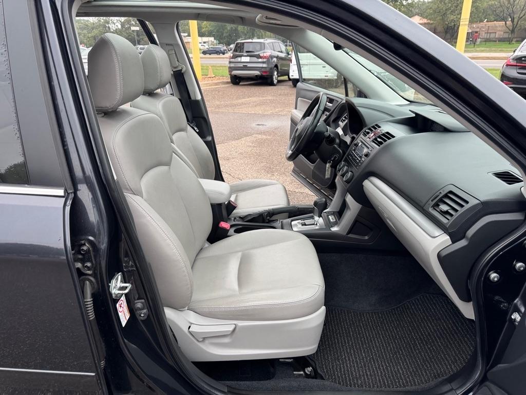 Subaru Forester 4dr Auto 2.5i Limited PZEV 2014