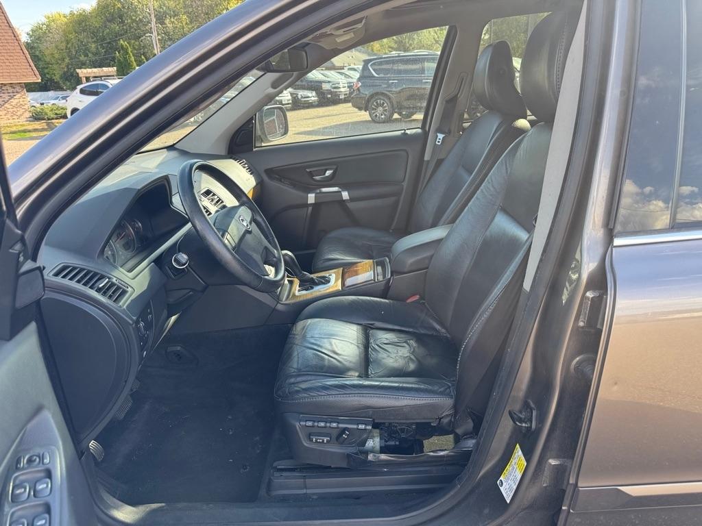 Volvo XC90 AWD 4dr I6 w/Snrf/3rd Row 2008