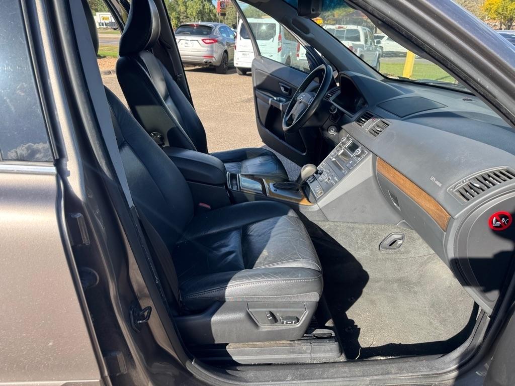 Volvo XC90 AWD 4dr I6 w/Snrf/3rd Row 2008