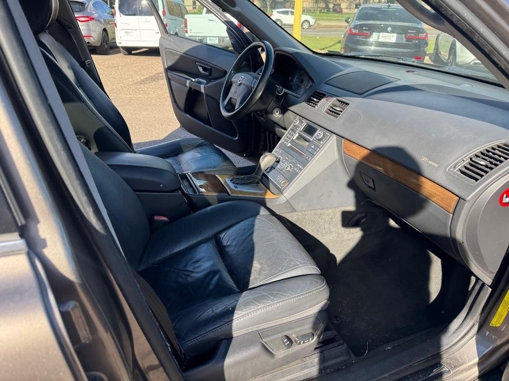 Volvo XC90 AWD 4dr I6 w/Snrf/3rd Row 2008