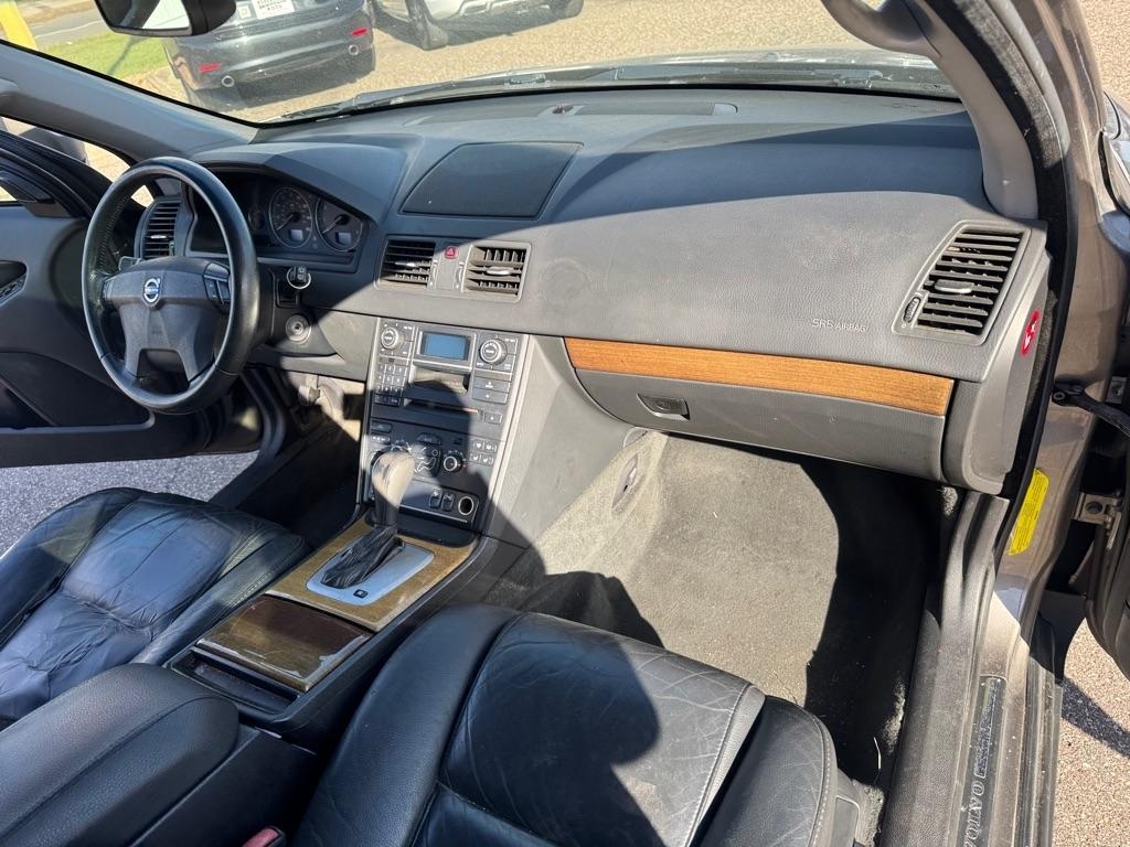 Volvo XC90 AWD 4dr I6 w/Snrf/3rd Row 2008