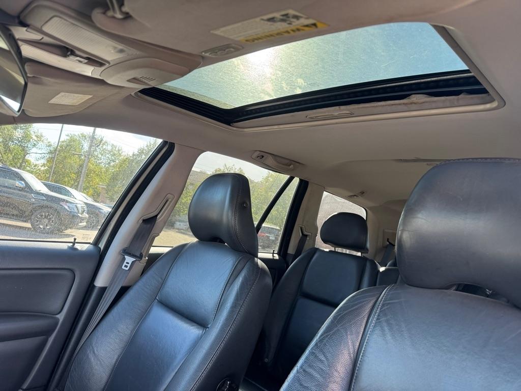 Volvo XC90 AWD 4dr I6 w/Snrf/3rd Row 2008
