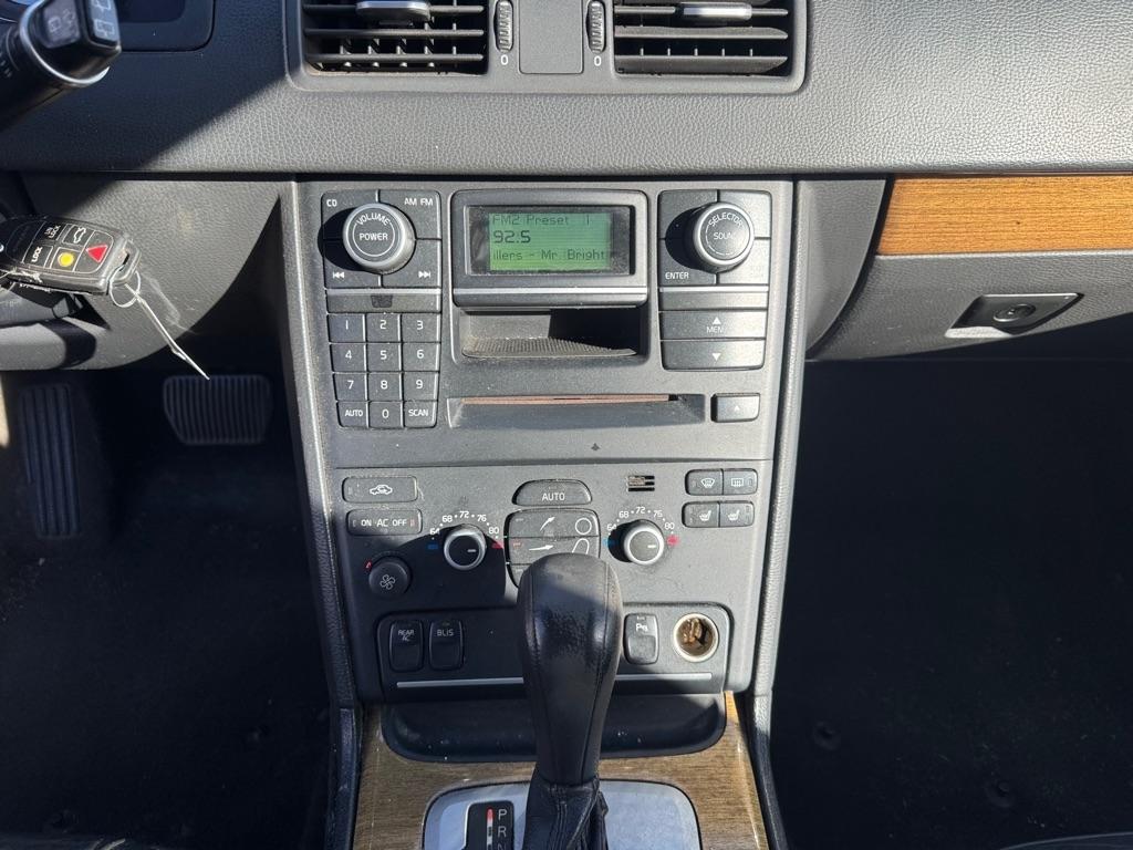 Volvo XC90 AWD 4dr I6 w/Snrf/3rd Row 2008