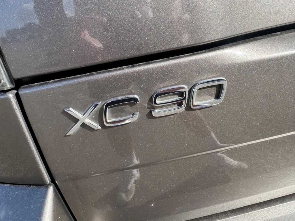 Volvo XC90 AWD 4dr I6 w/Snrf/3rd Row 2008