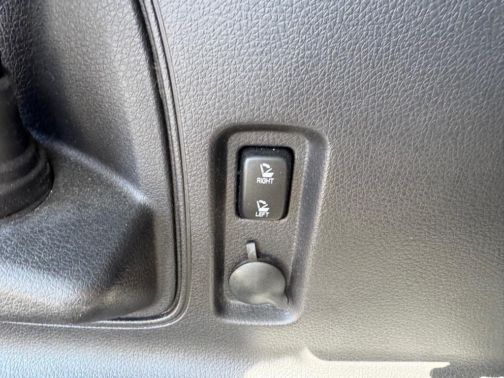 Lincoln MKX AWD 4dr 2013