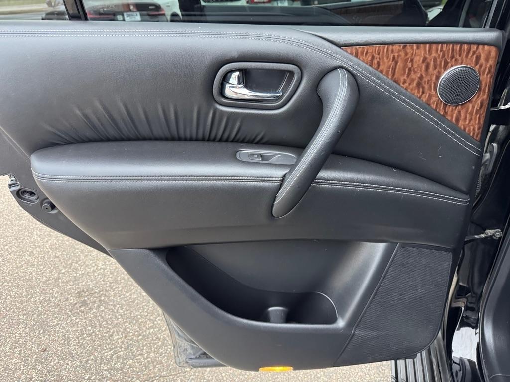 Nissan Armada 4x4 Platinum 2019