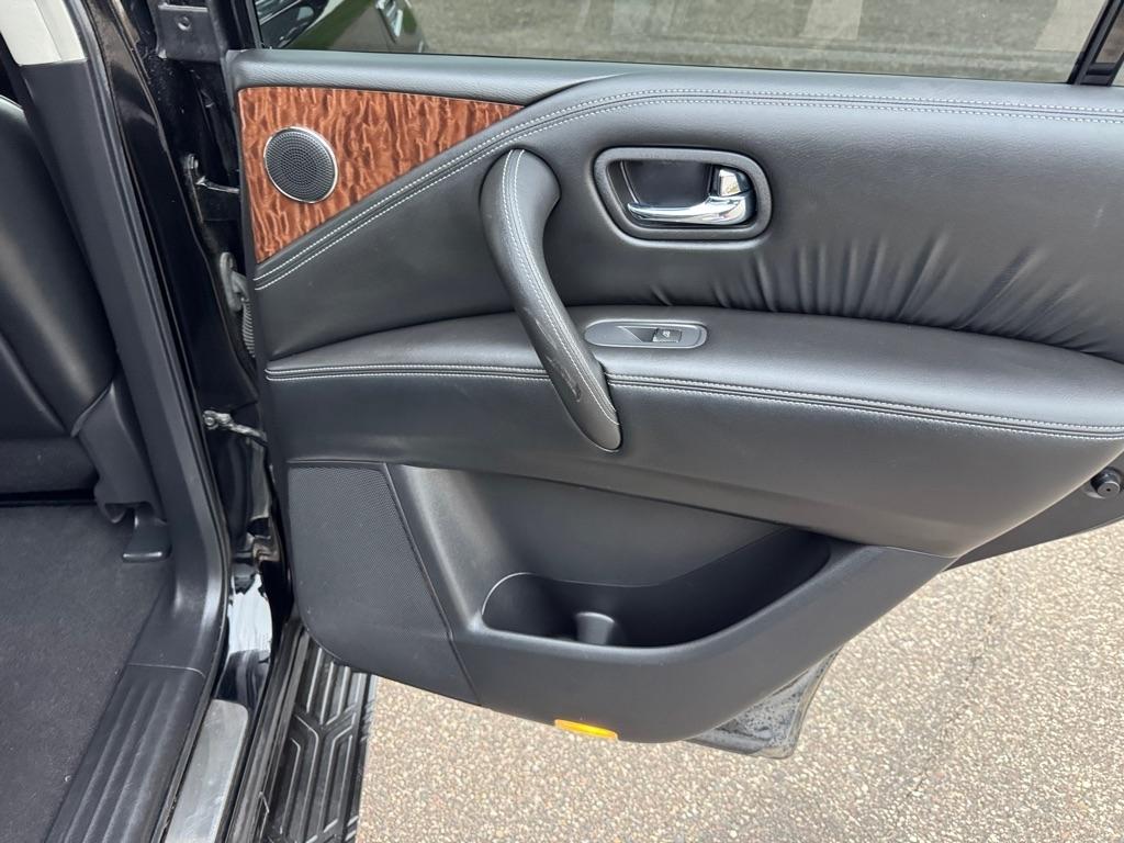 Nissan Armada 4x4 Platinum 2019
