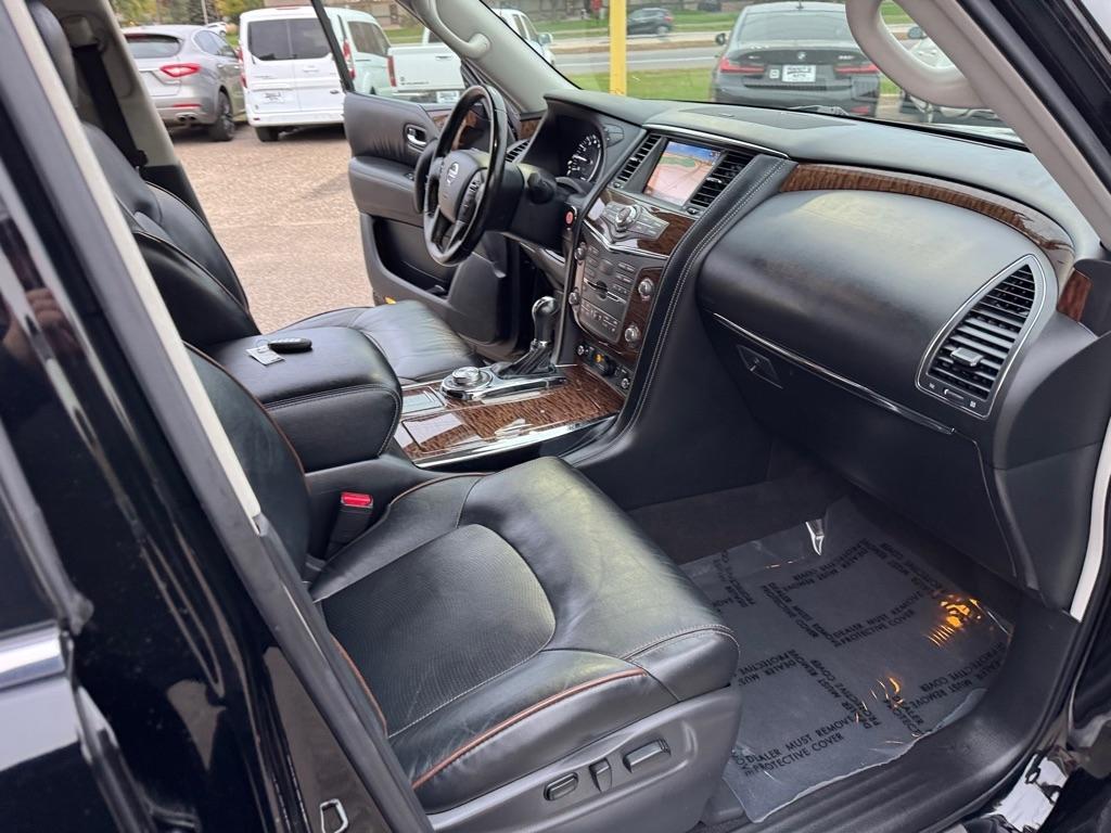 Nissan Armada 4x4 Platinum 2019