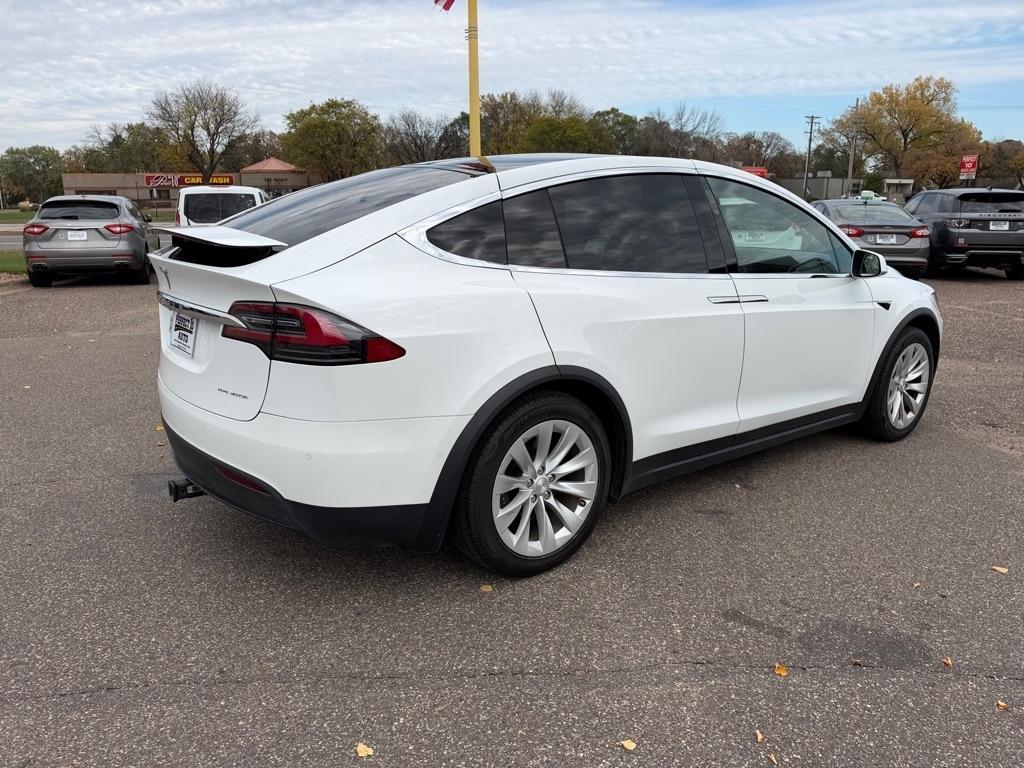 Tesla Model X Long Range AWD 2021