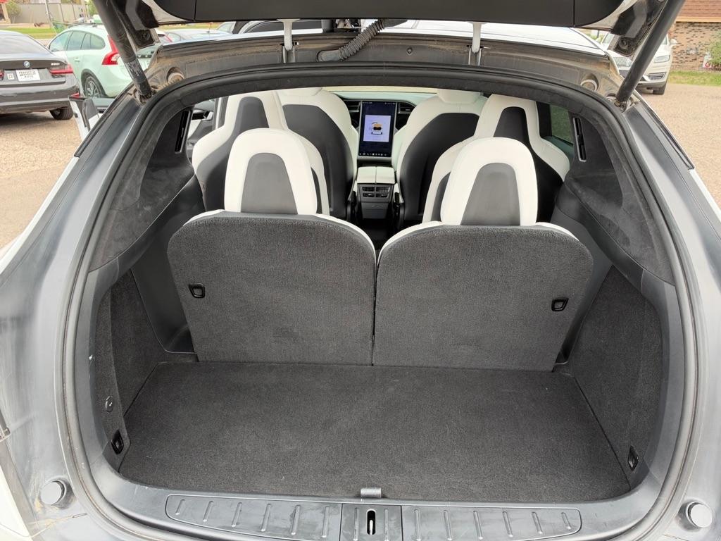 Tesla Model X Long Range AWD 2021