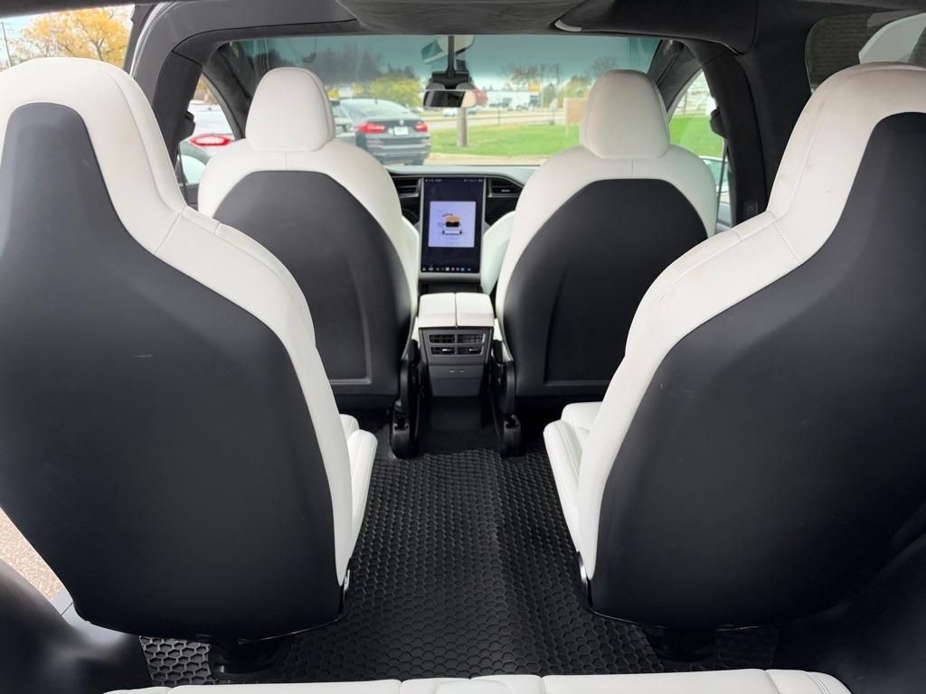Tesla Model X Long Range AWD 2021