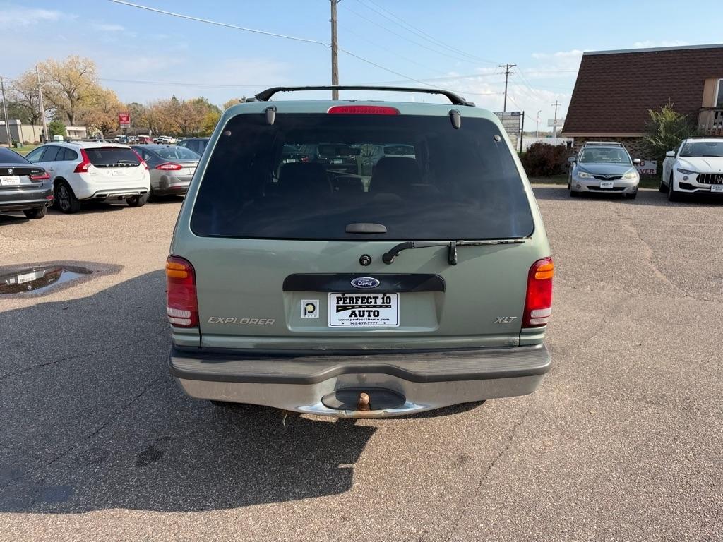 Ford Explorer XLT 4-Door 4WD 1998