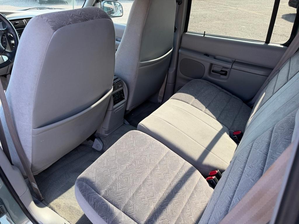 Ford Explorer XLT 4-Door 4WD 1998
