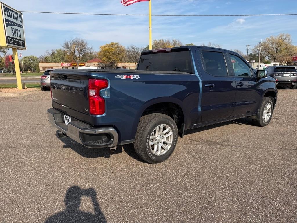 Chevrolet Silverado 1500 4WD Crew Cab 147" LT w/1LT 2023