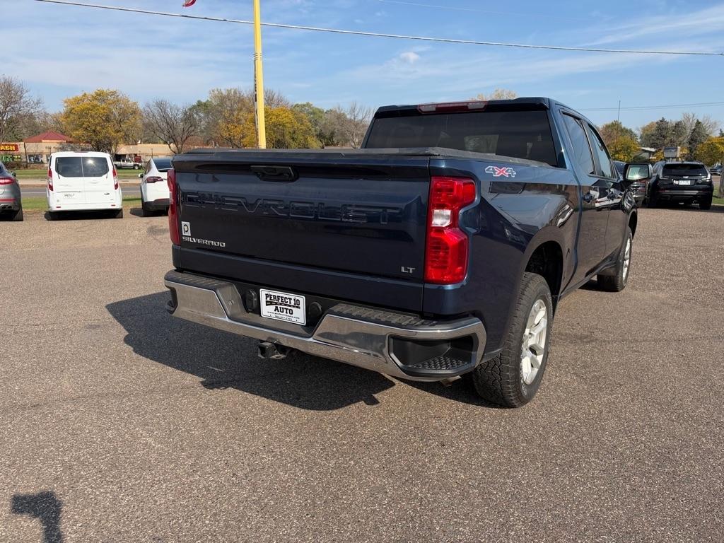 Chevrolet Silverado 1500 4WD Crew Cab 147" LT w/1LT 2023