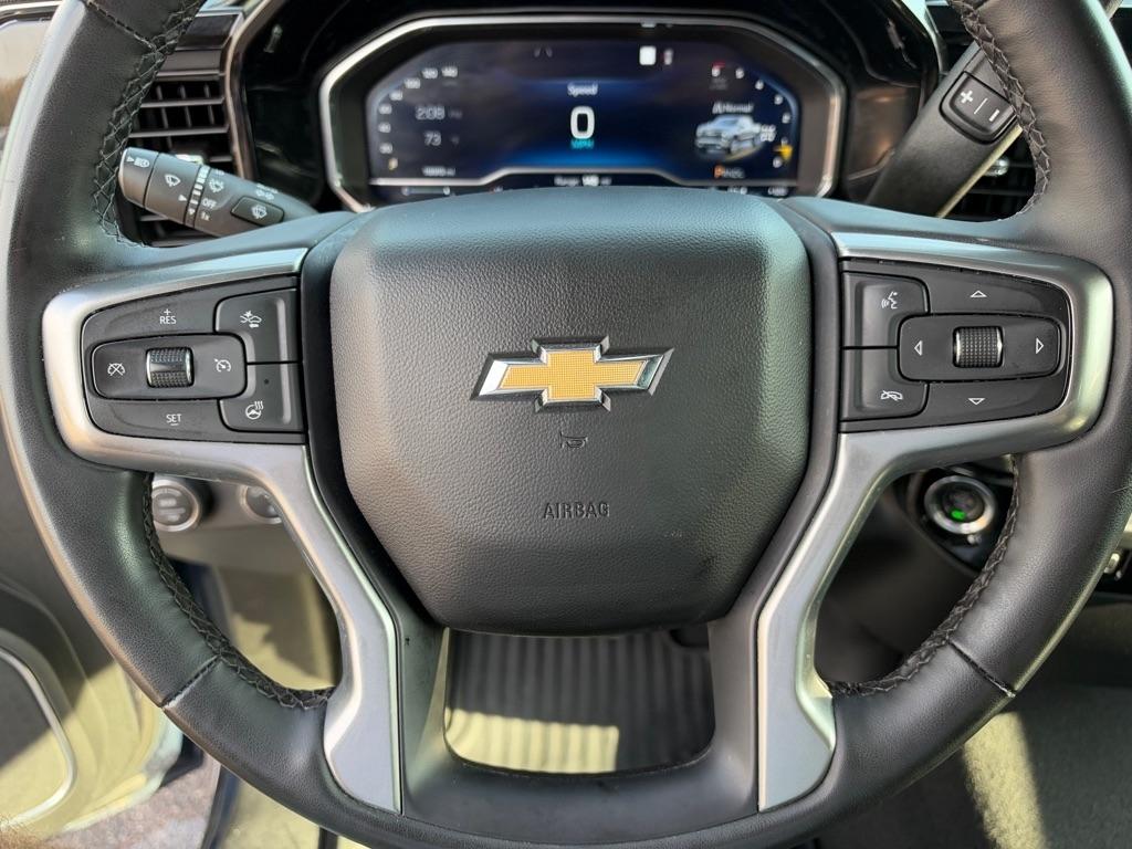 Chevrolet Silverado 1500 4WD Crew Cab 147" LT w/1LT 2023
