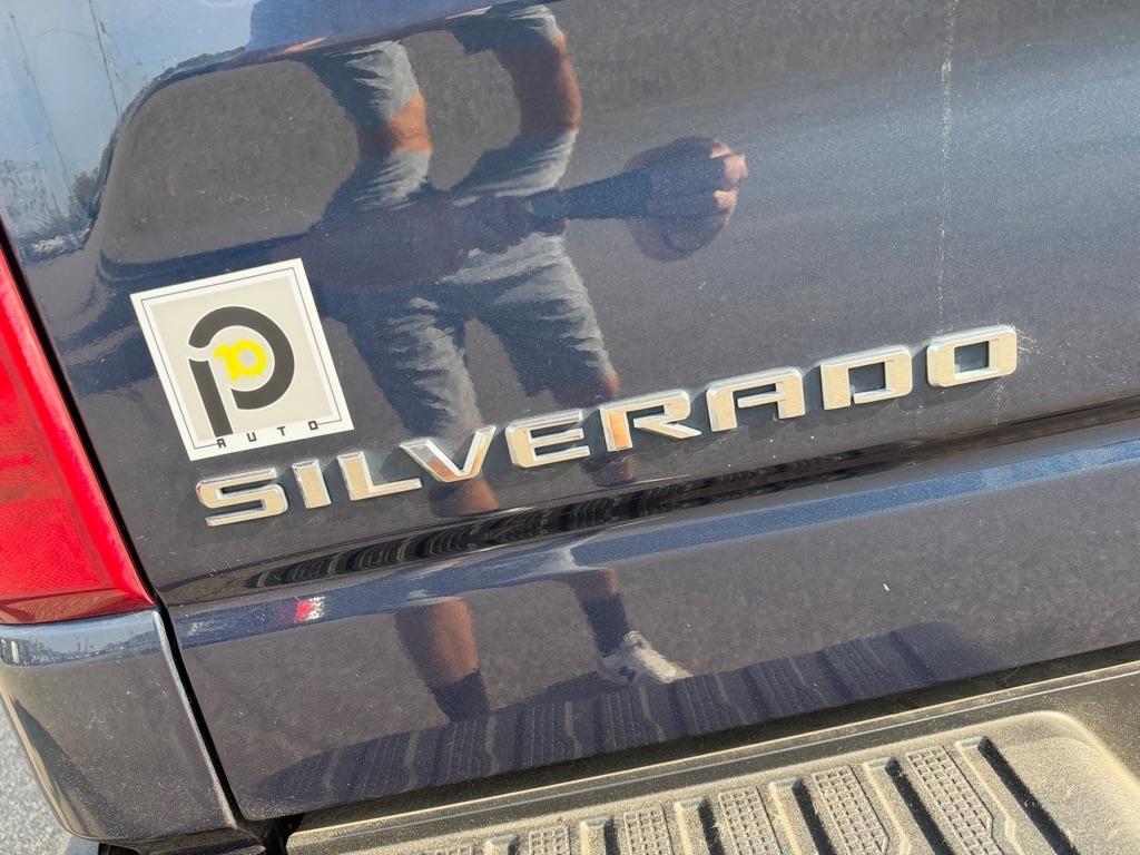 Chevrolet Silverado 1500 4WD Crew Cab 147" LT w/1LT 2023