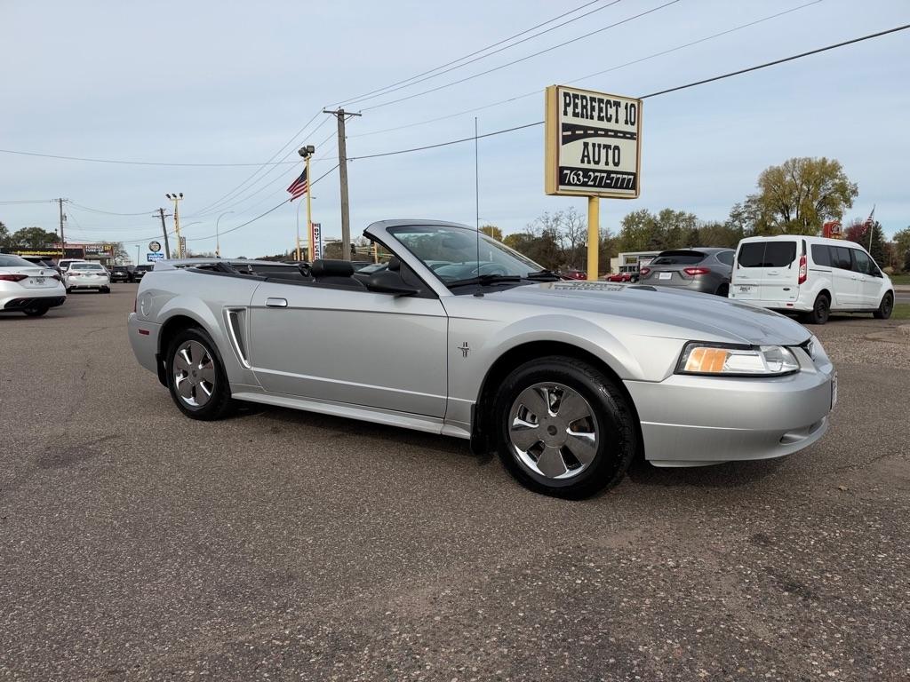 Ford Mustang 2dr Convertible 2000