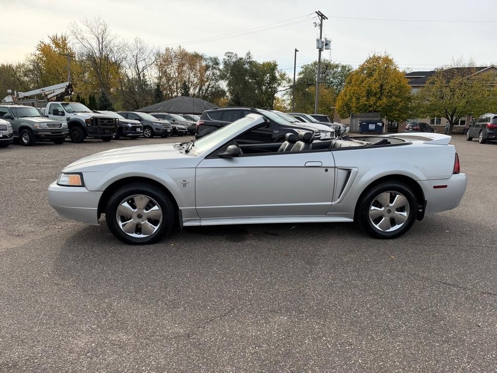 Ford Mustang 2dr Convertible 2000