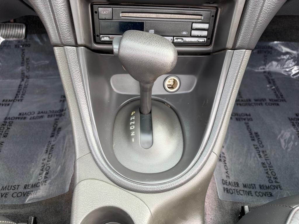 Ford Mustang 2dr Convertible 2000