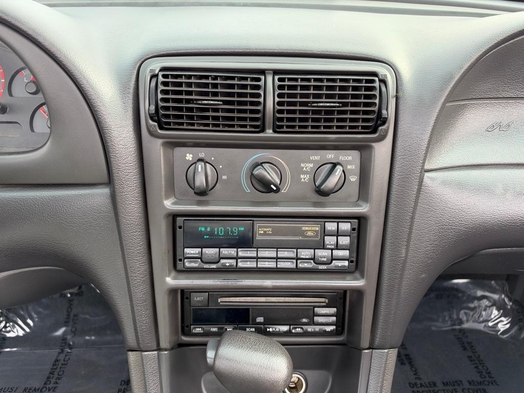 Ford Mustang 2dr Convertible 2000