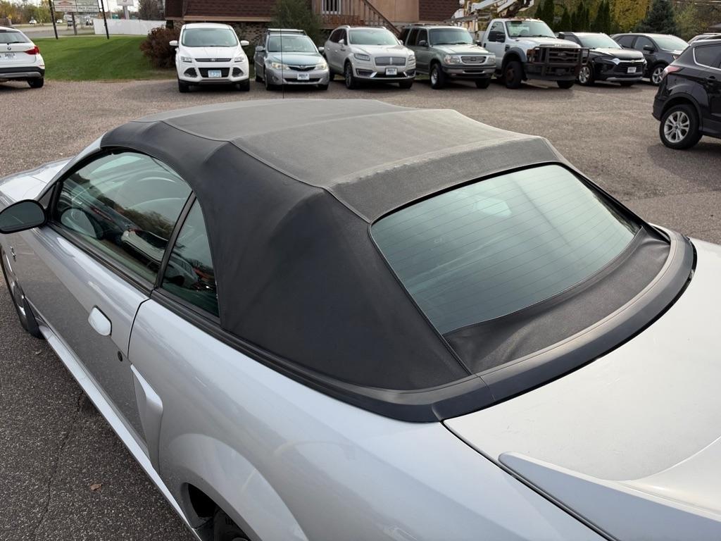 Ford Mustang 2dr Convertible 2000