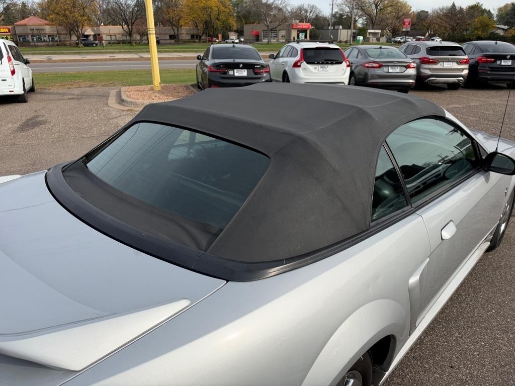 Ford Mustang 2dr Convertible 2000