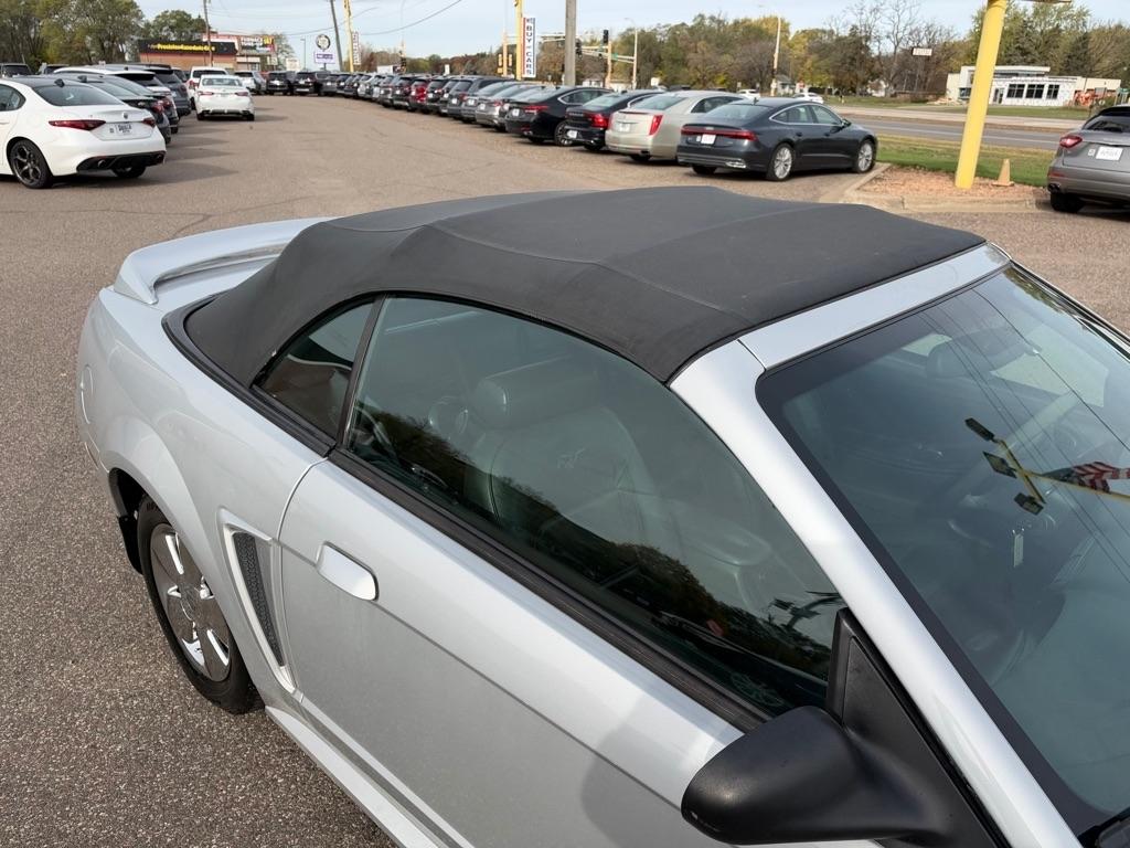 Ford Mustang 2dr Convertible 2000