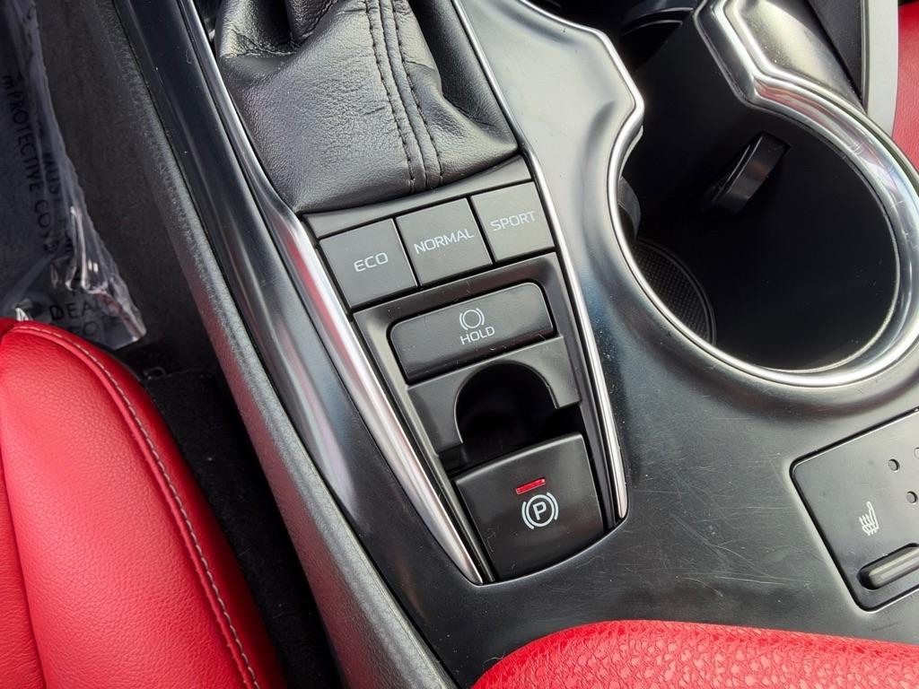 Toyota Camry XSE Auto (Natl) 2019