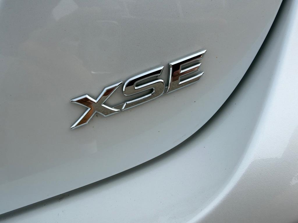 Toyota Camry XSE Auto (Natl) 2019