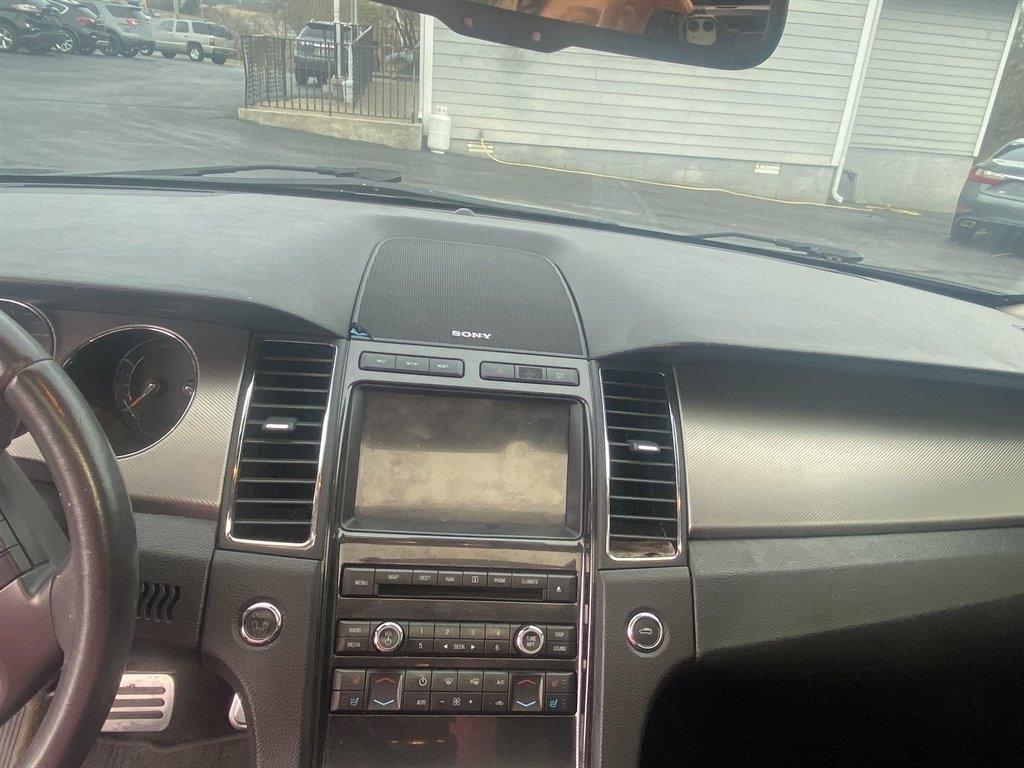 Ford Taurus SHO AWD 2012