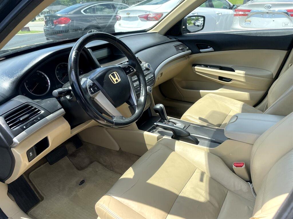 Honda Accord SE Sedan AT 2012 Honda Accord SE Sedan AT 2012