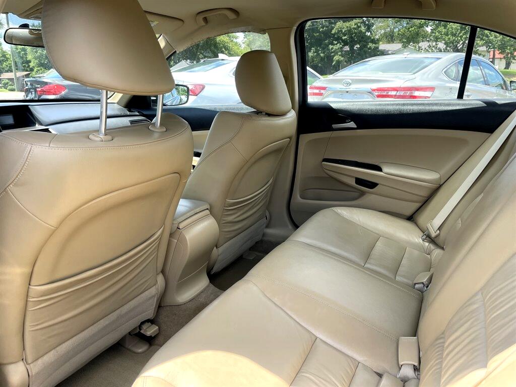 Honda Accord SE Sedan AT 2012 Honda Accord SE Sedan AT 2012