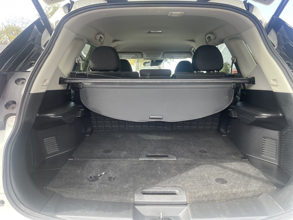 Nissan Rogue SV 2WD 2019 Nissan Rogue SV 2WD 2019