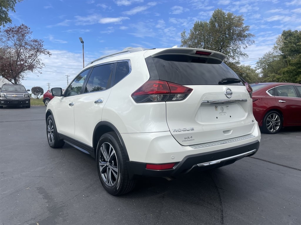 Nissan Rogue SV 2WD 2019 Nissan Rogue SV 2WD 2019