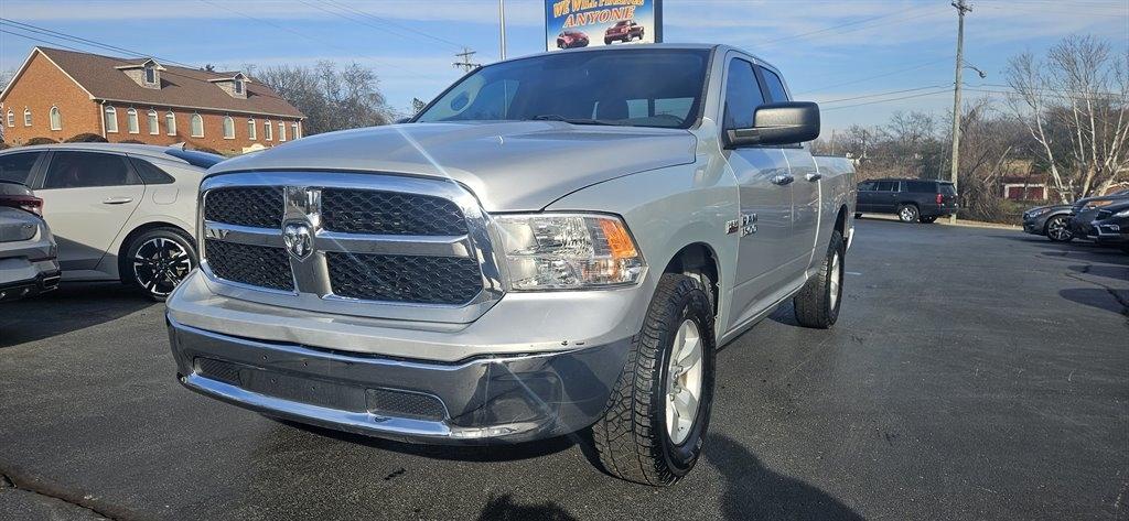 2017 RAM 1500 SLT Quad Cab 4WD