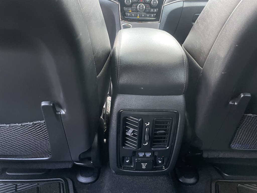 Jeep Grand Cherokee Overland 4WD 2020