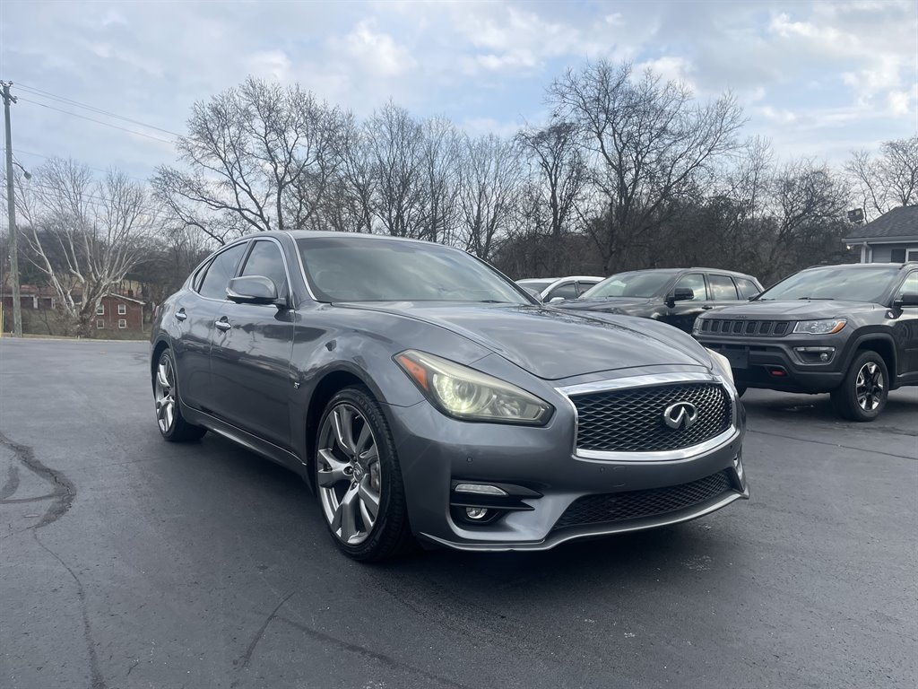 Infiniti Q70 37 2016