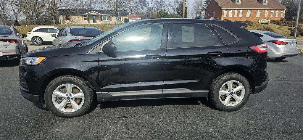 Ford Edge SE AWD 2022