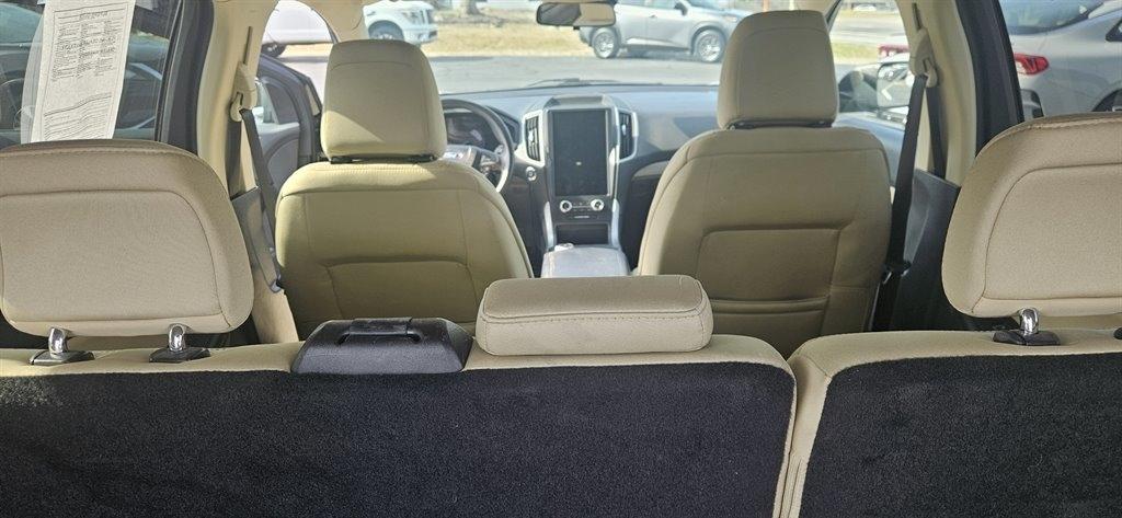 Ford Edge SE AWD 2022