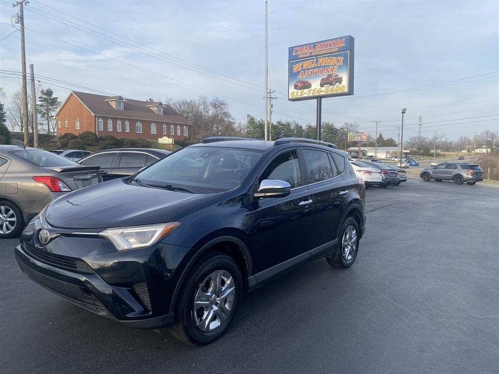 2017 Toyota RAV4 LE FWD