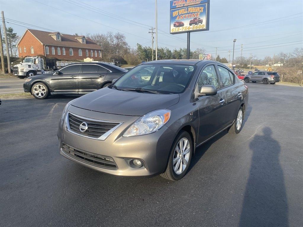 2014 Nissan Versa 