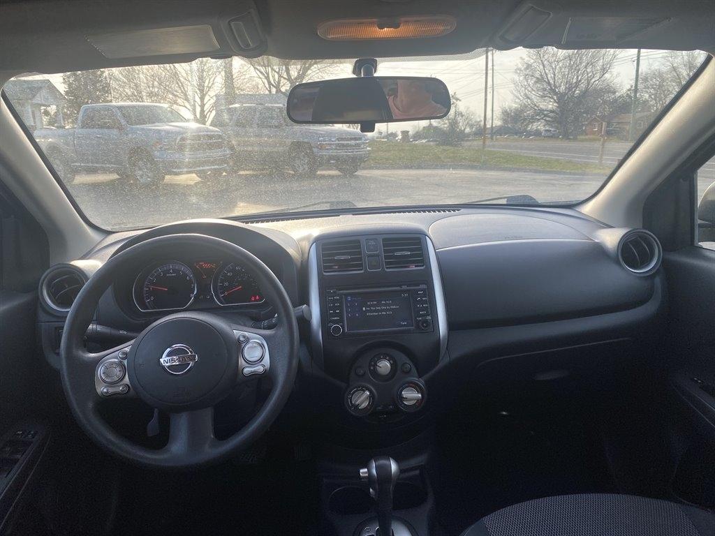 Nissan Versa  2014