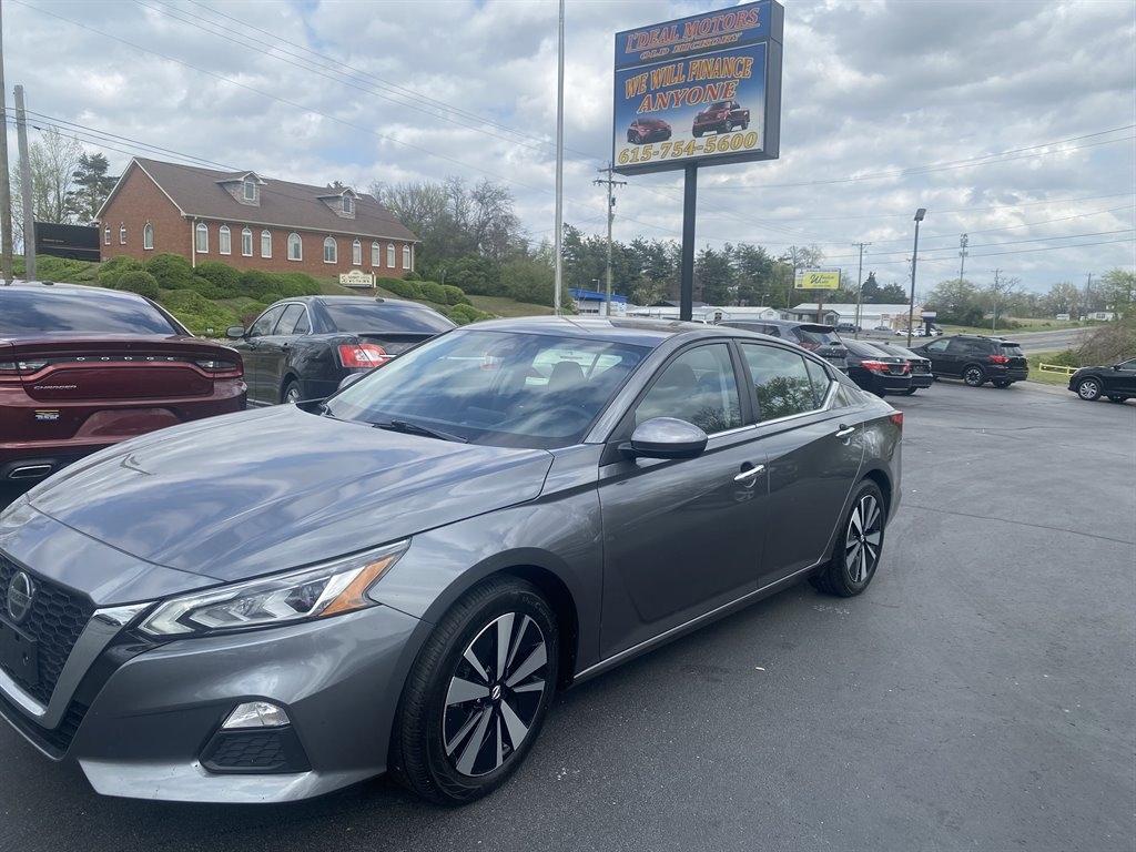 2022 Nissan Altima 2.5 SV