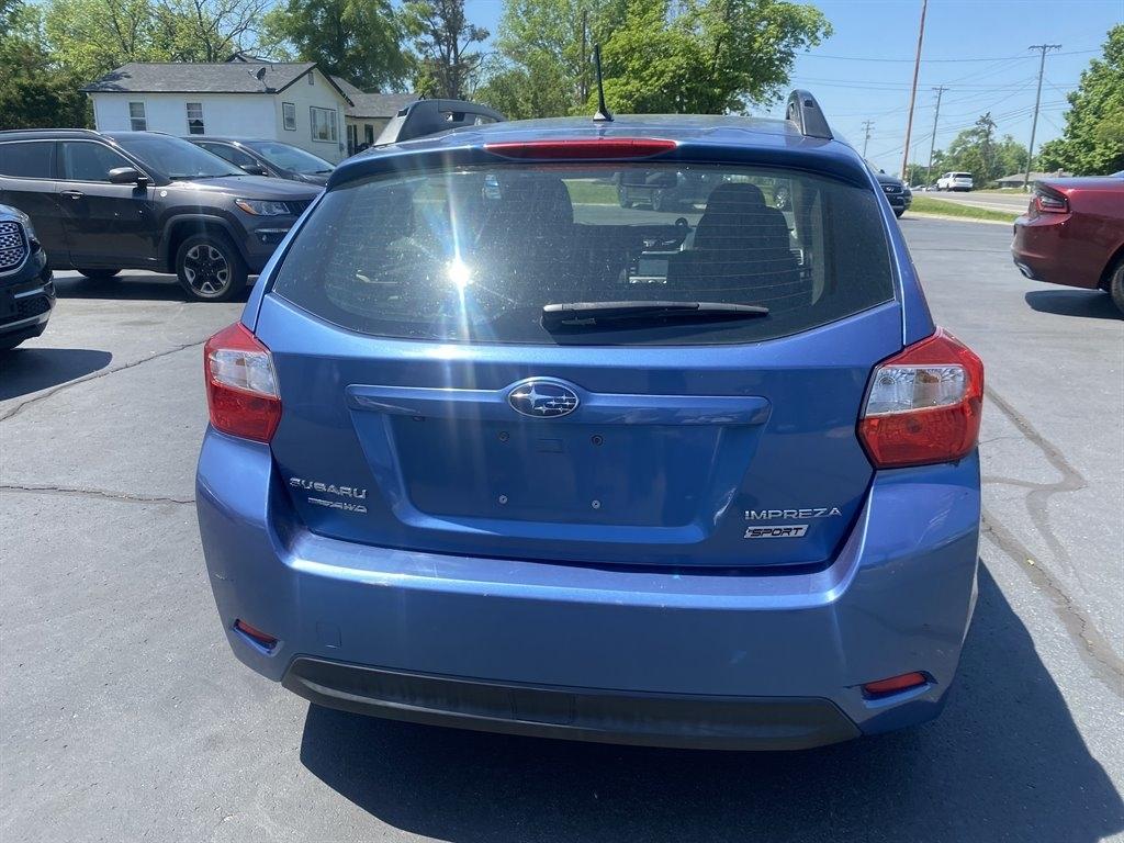 Subaru Impreza 2.0i Limited PZEV 5-Door 2016